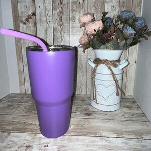 Brand New 30oz Tumbler with Silicone Straw!